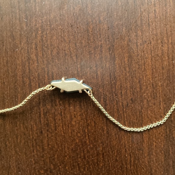 EUC Kendra Scott Rose Gold necklace w/box & bag worn 1 or 2 times - Picture 6 of 10